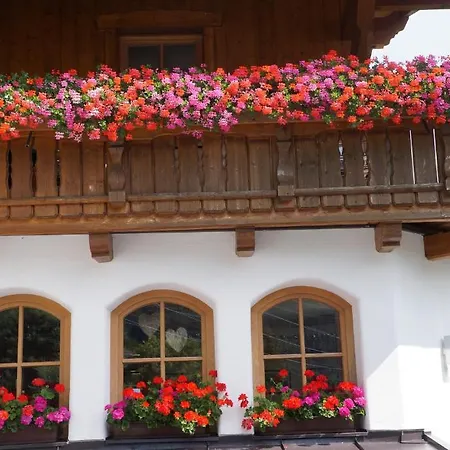 Guest house Strolz Sankt Anton am Arlberg
